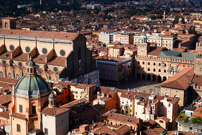 Bologna Piazza Maggiore von oben