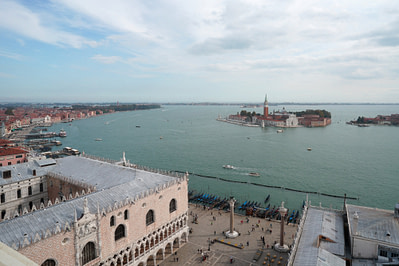 Venedig Campanile Blick Dogenpalast