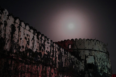 Stone Town Old Fort mit Mond