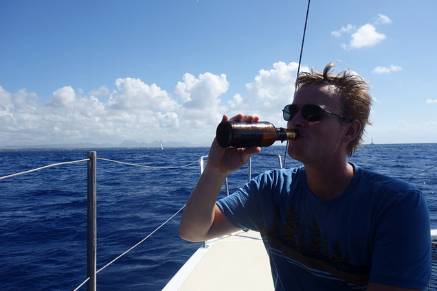 Catamaran Tour Matthias mit Bier