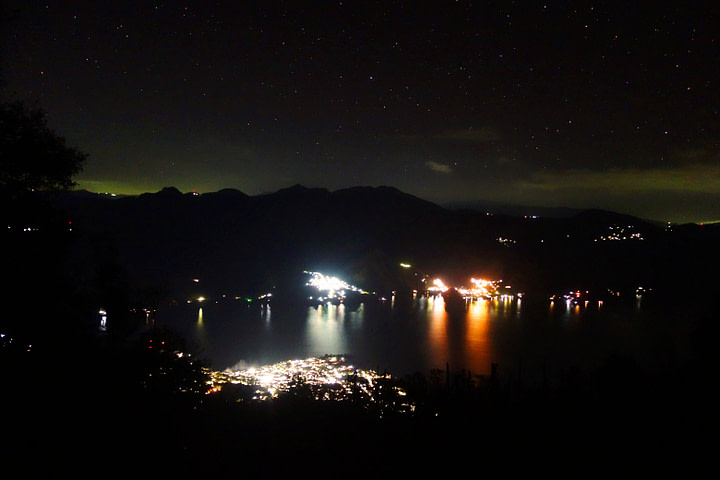 Lago Atitlan See nachts